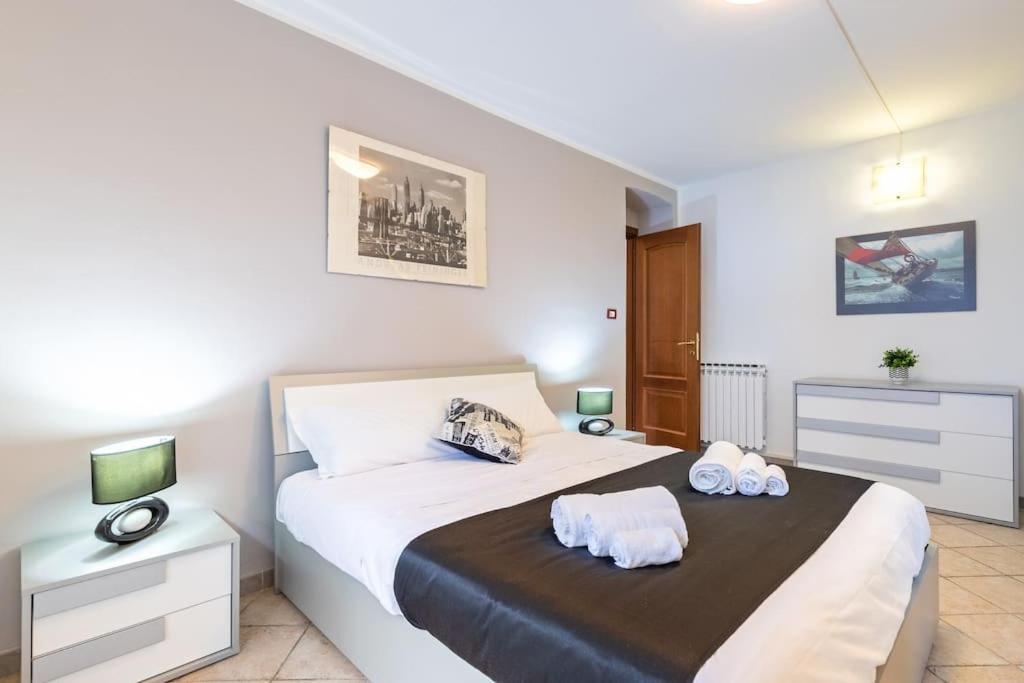 Old Town-Porta Susa Free Parking Modern Flat X6 Apartment Turin Exterior photo